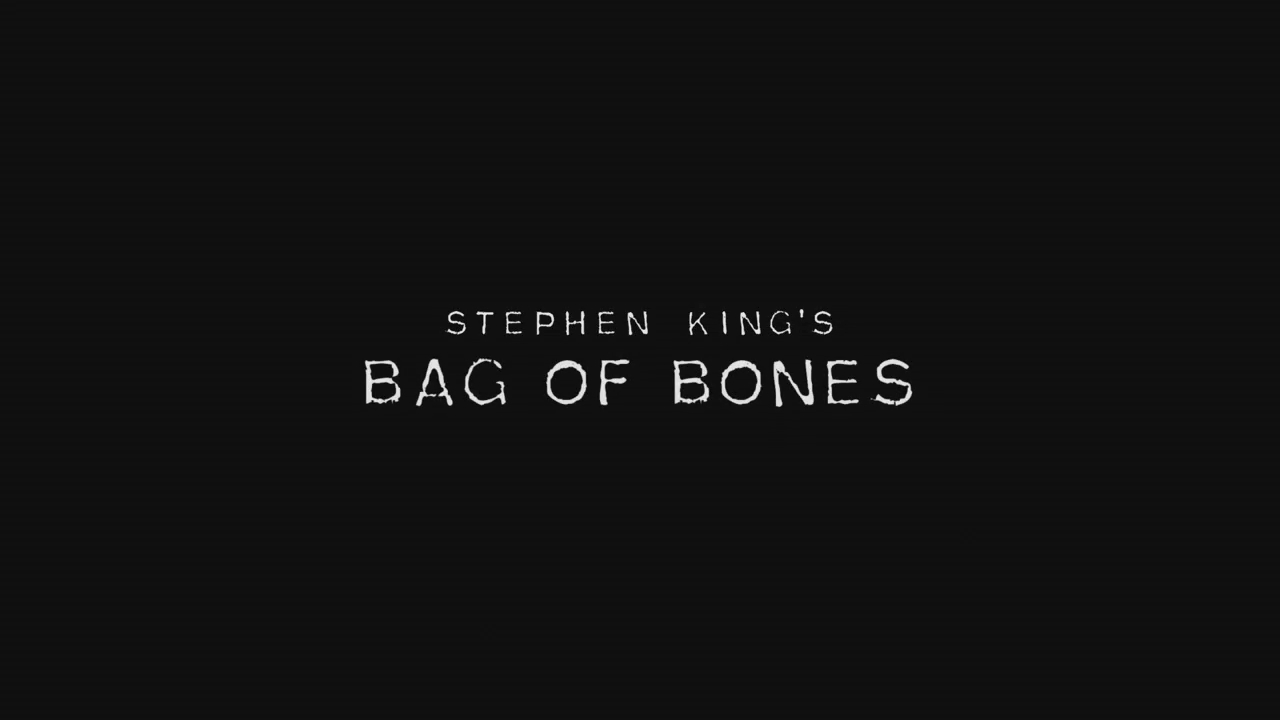 Stephen King "Bag of Bones".