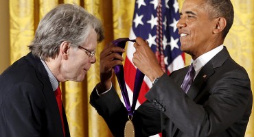 Obama awards the 2014 National Medal of Arts and the National Humanities Medal in Washington